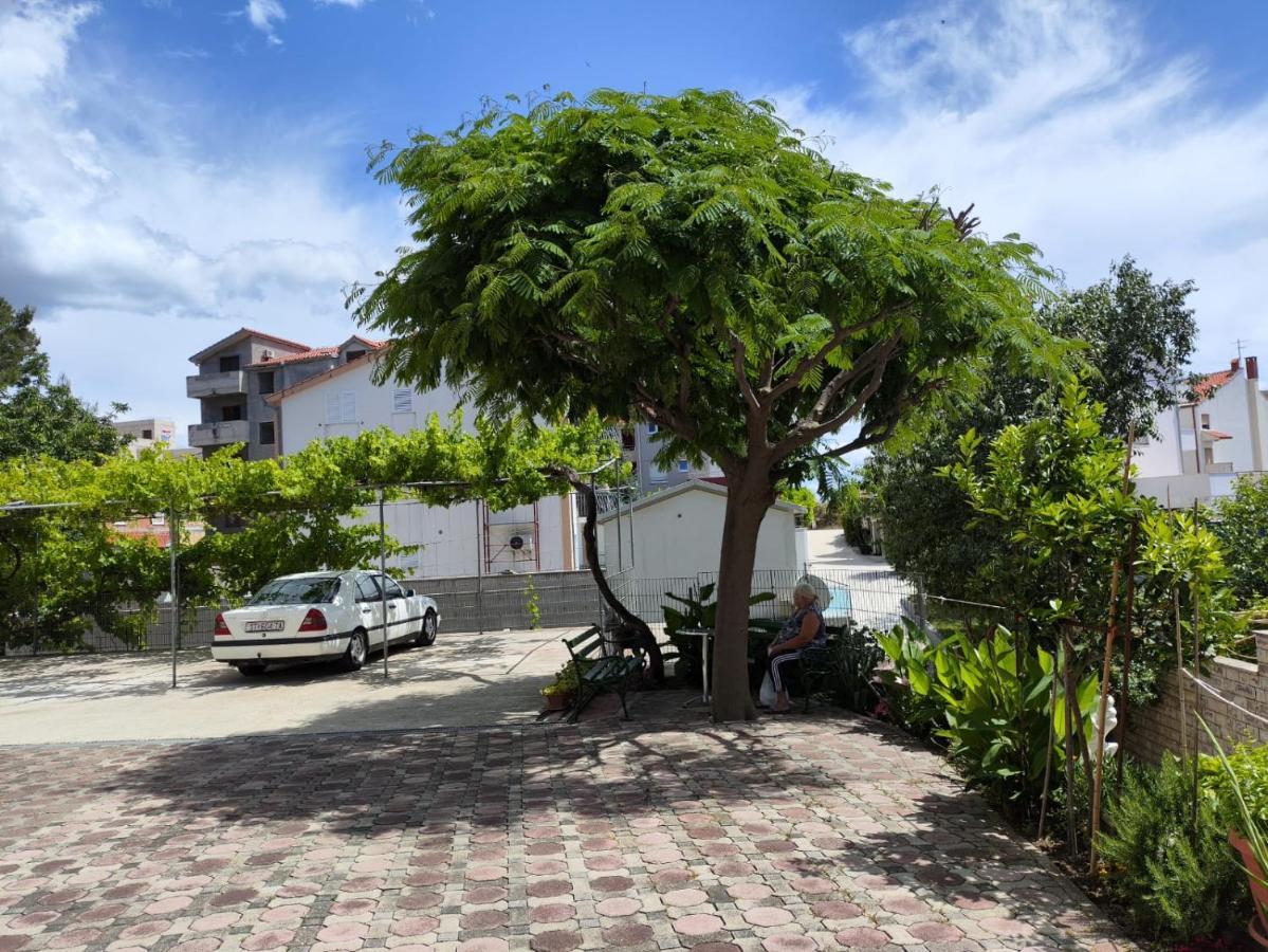 Villa Niko Podstrana Exterior foto